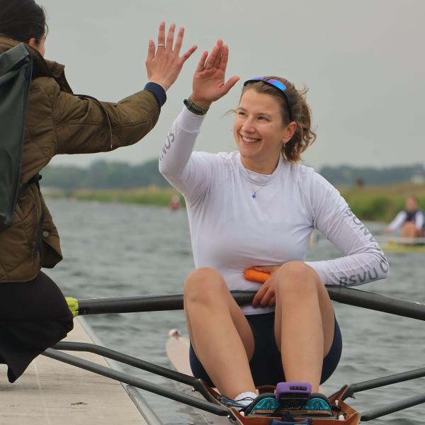 Marianne in Skiff